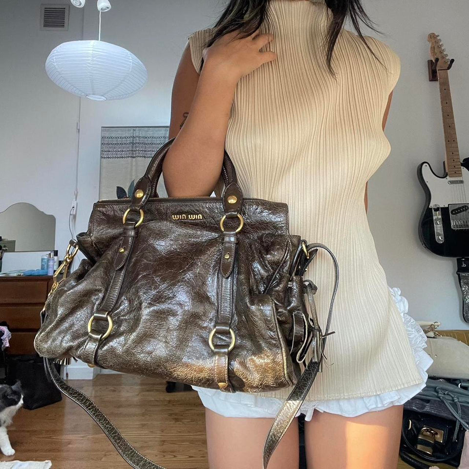 ✨ Authentic Vintage Dark Brown Leather Miu Miu Vitello Lux Bag Pre-owned ✨