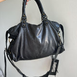 ✨ Authentic Balenciaga city bag medium in black color Pre-owned ✨