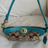 Cutest authentic vintage mini turnlock coach bag in excellent condition