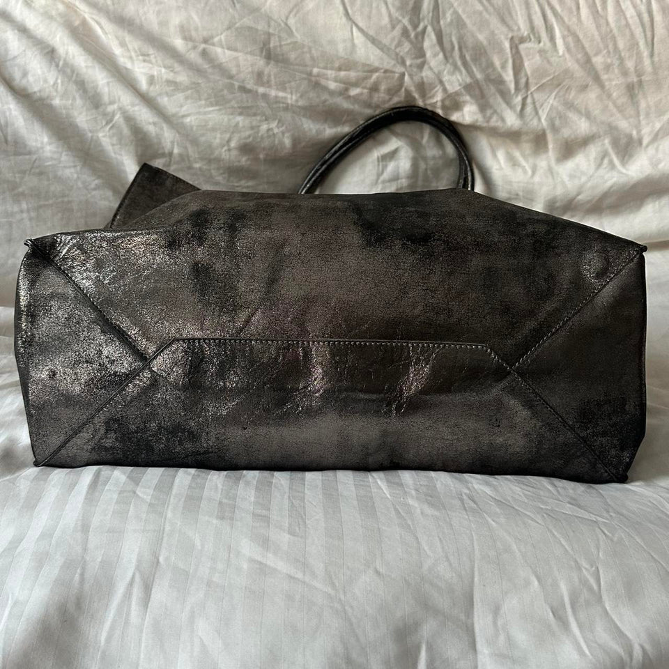 ✨ Authentic METALLIC BALENCIAGA PAPIER BAG Pre-owned ✨