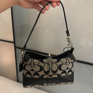 Cutest mini coach bag in excellent condition