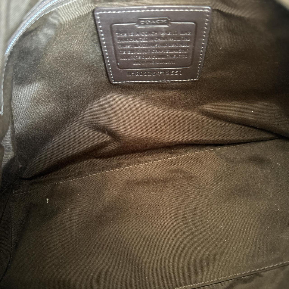 cutest vintage coach bag in excellent condition