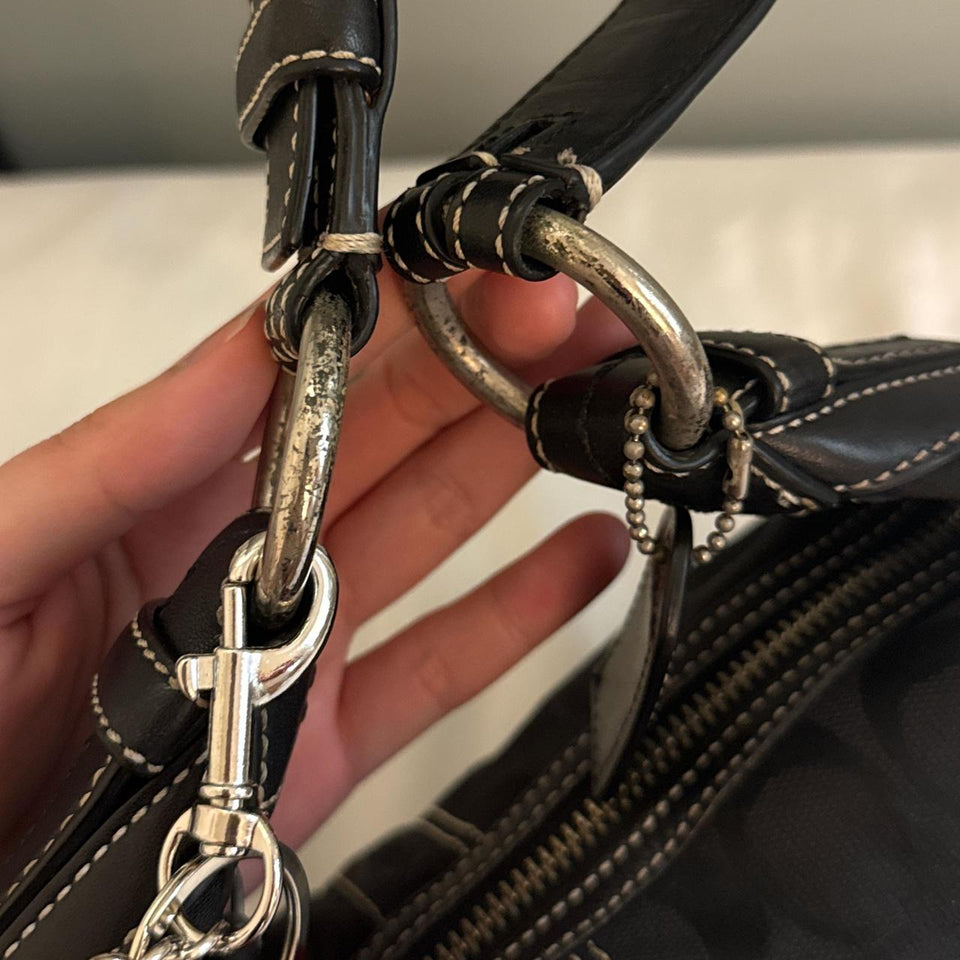 ✨ Cutest coach bag in very good condition