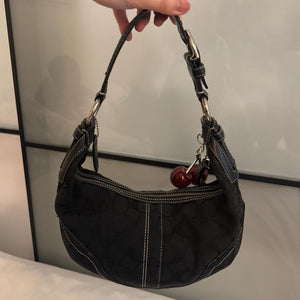 ✨ Cutest coach bag in very good condition