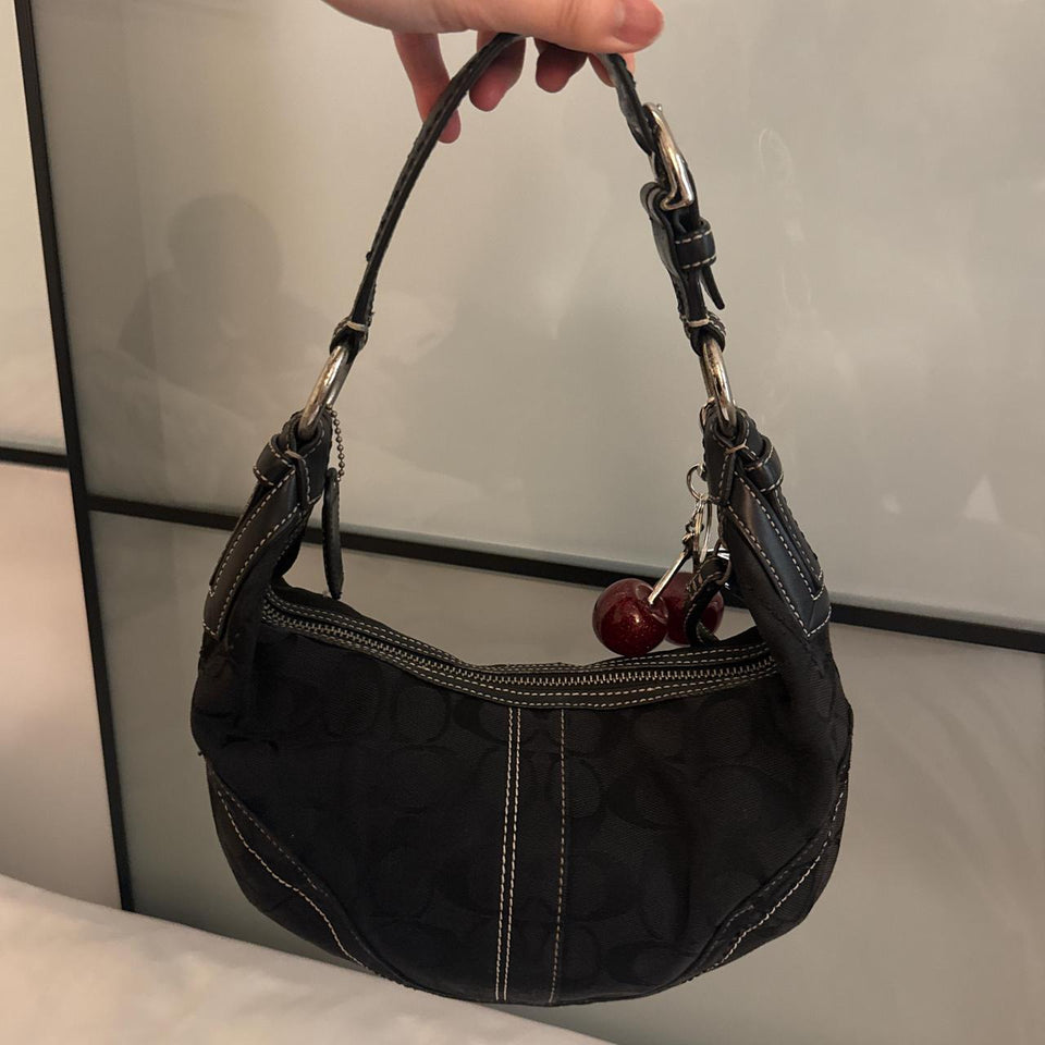 ✨ Cutest coach bag in very good condition