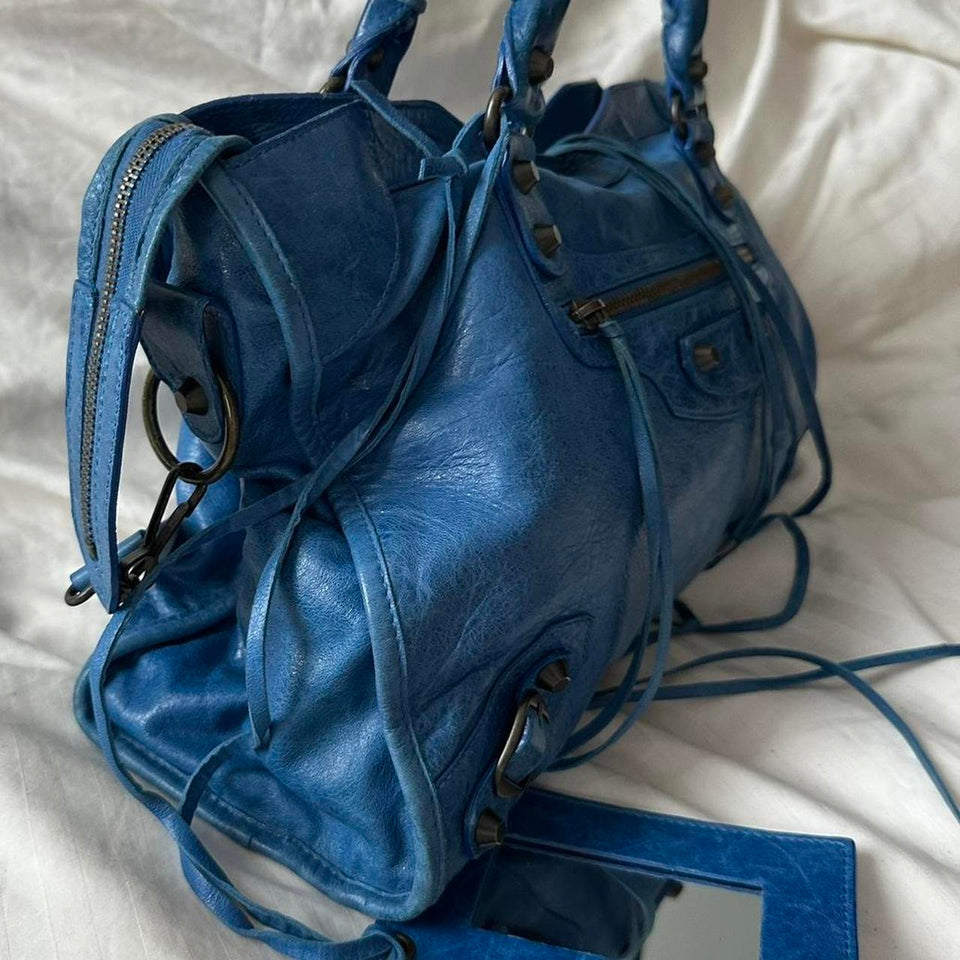 PreOwned BALENCIAGA ‘FIRST’ CITY BAG