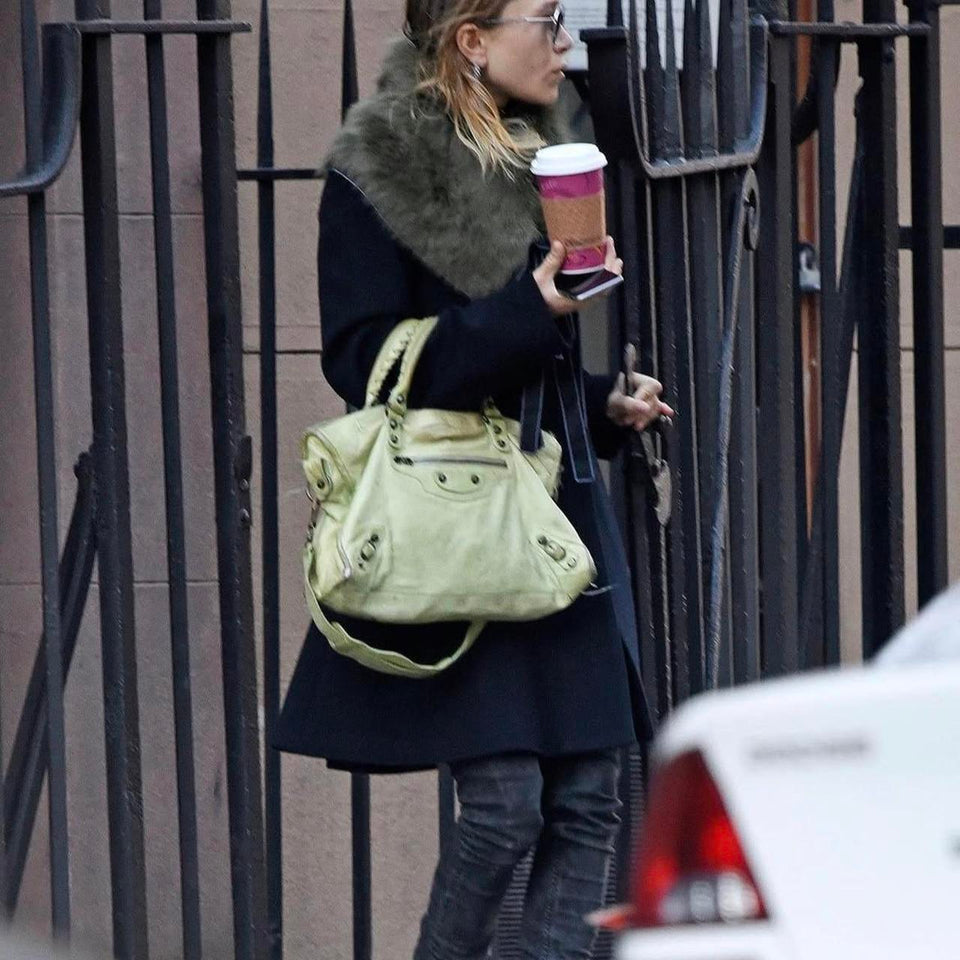 PreOwned BALENCIAGA CITY BAG YELLOW