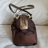 cutest vintage coach bag in excellent condition