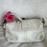 Beautiful authentic vintage coach bag in good