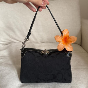 Cutest mini turn-lock coach bag in excellent
