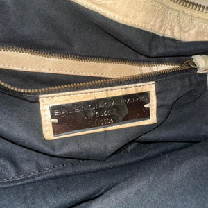 PreOwned Balenciaga motorcycle weekender leather bag